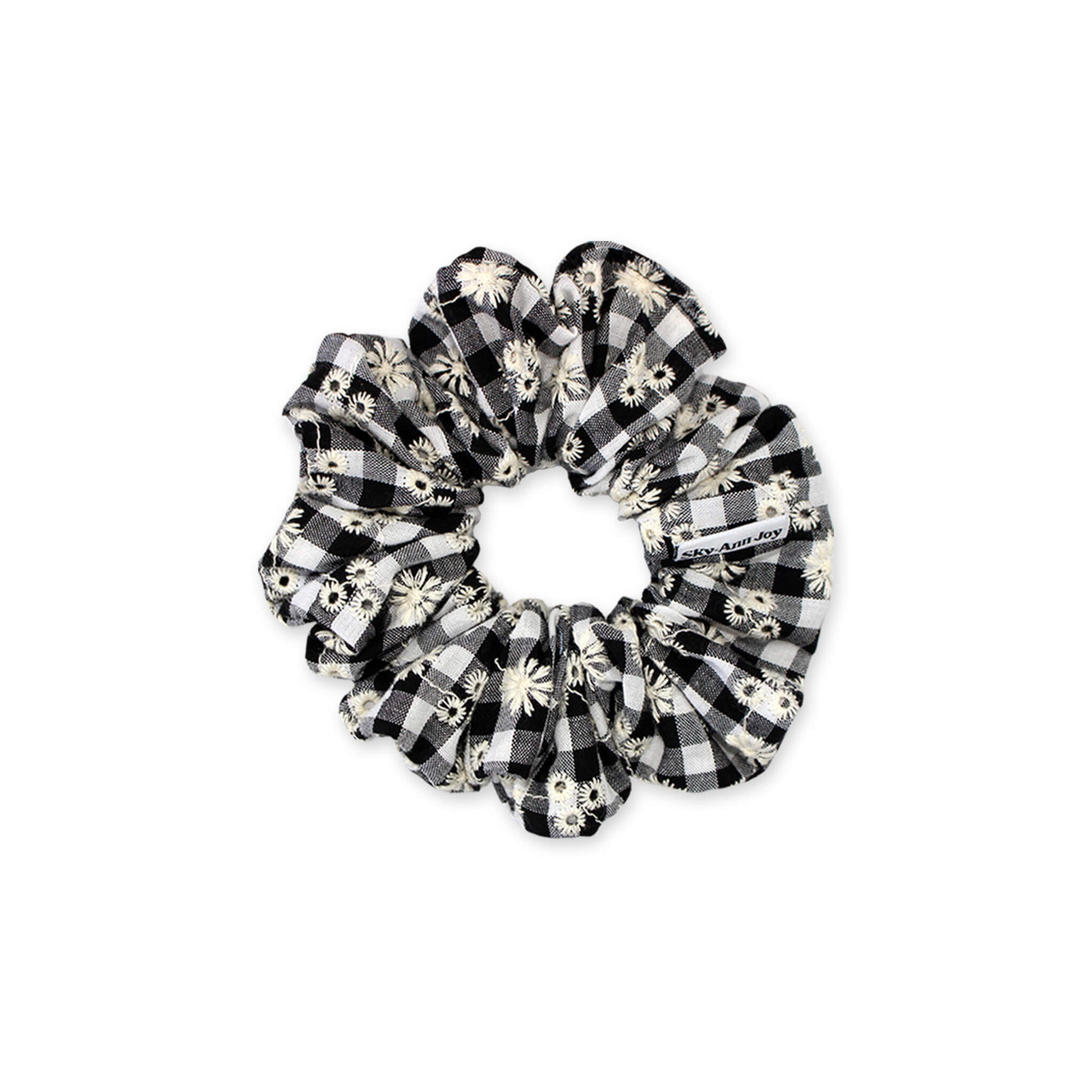 Black and white gingham eyelet cotton hair scrunchie, breathable and comfortable, perfect for everyday casual wear